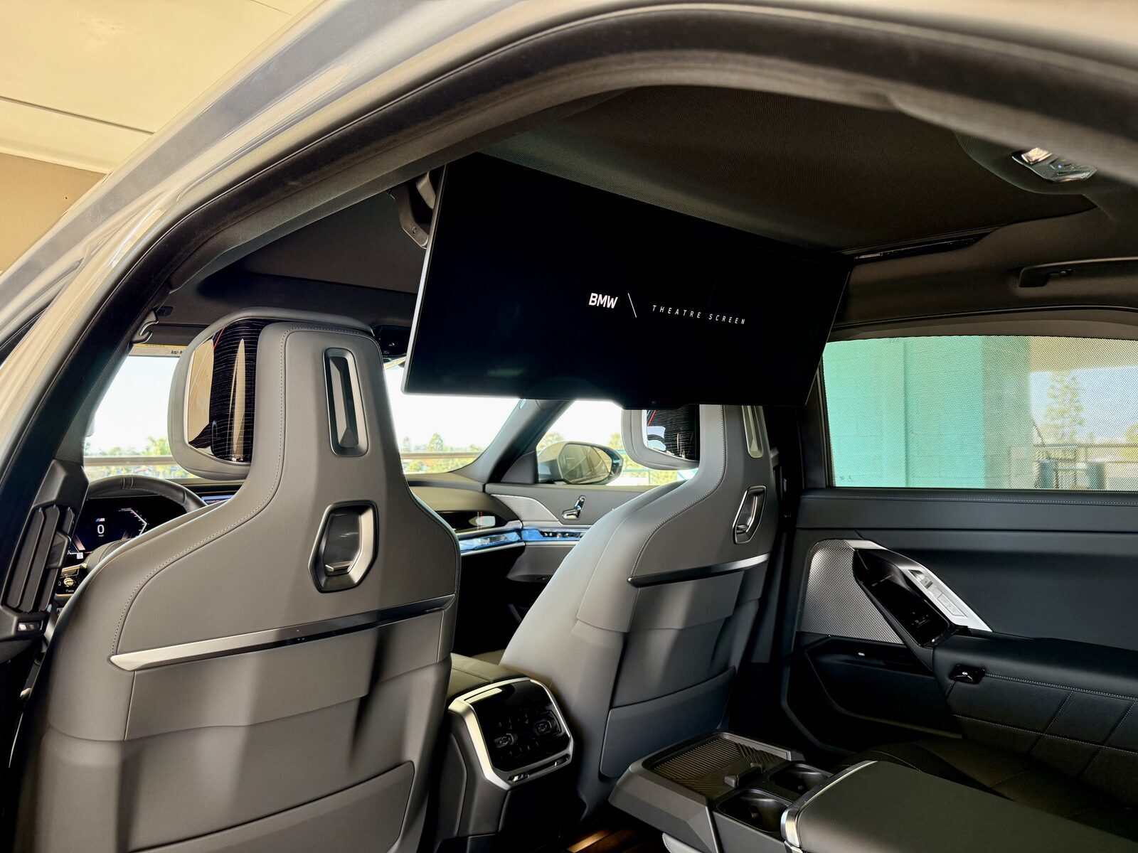 2024 BMW 7 Series gallery photo 12