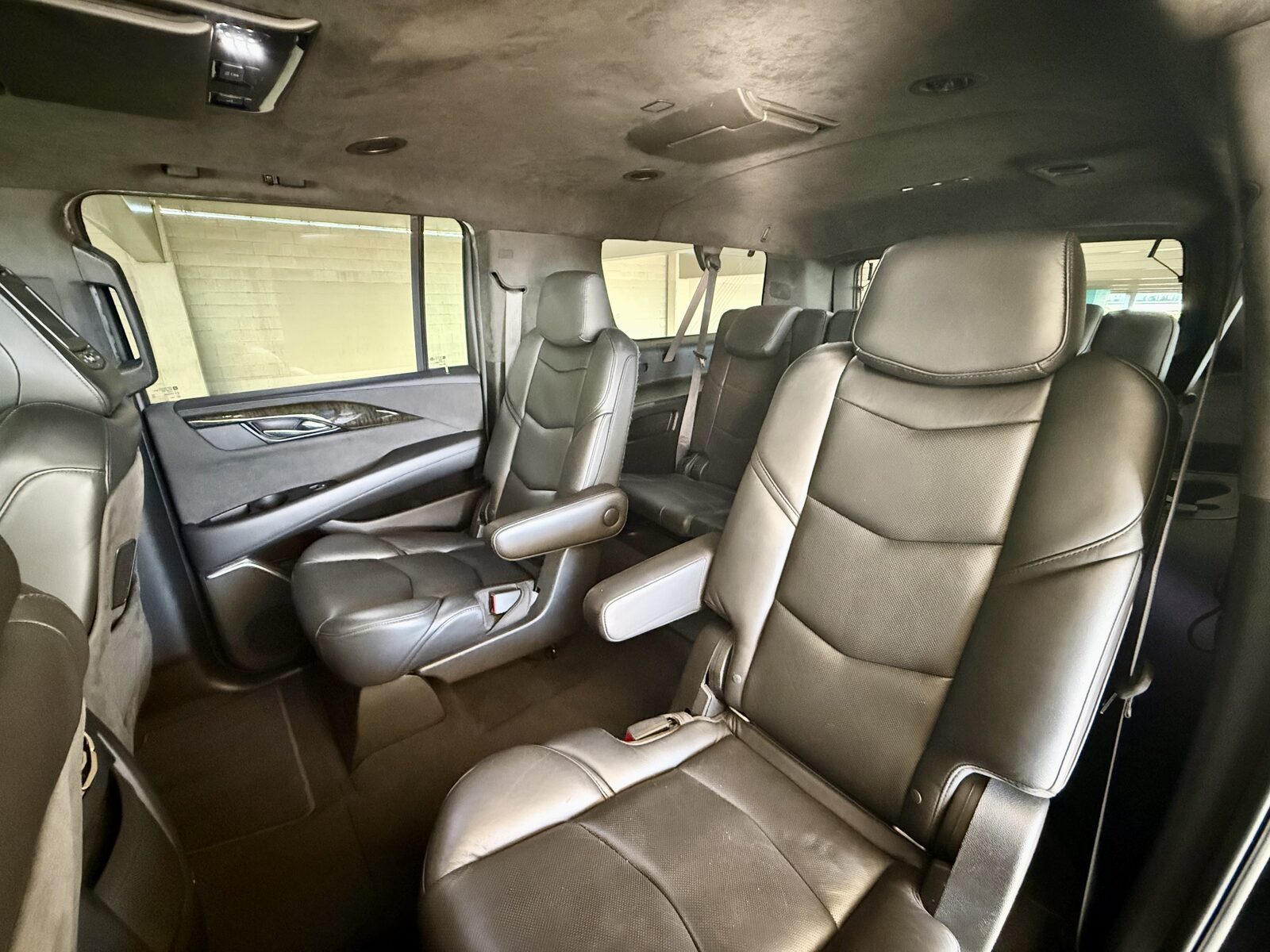 2019 Cadillac Escalade ESV gallery photo 10