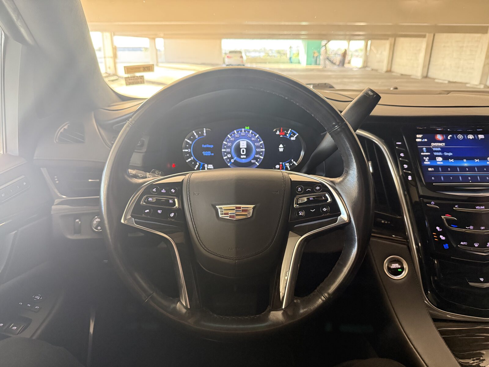 2019 Cadillac Escalade ESV gallery photo 18