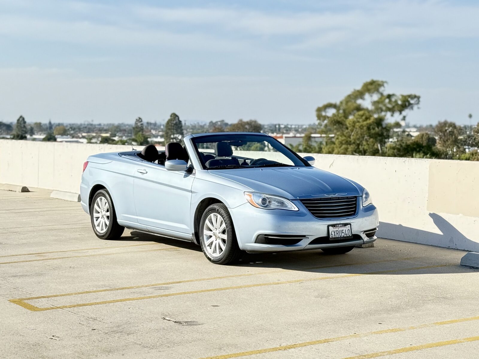 Chrysler 200 Touring Convertible photo 5