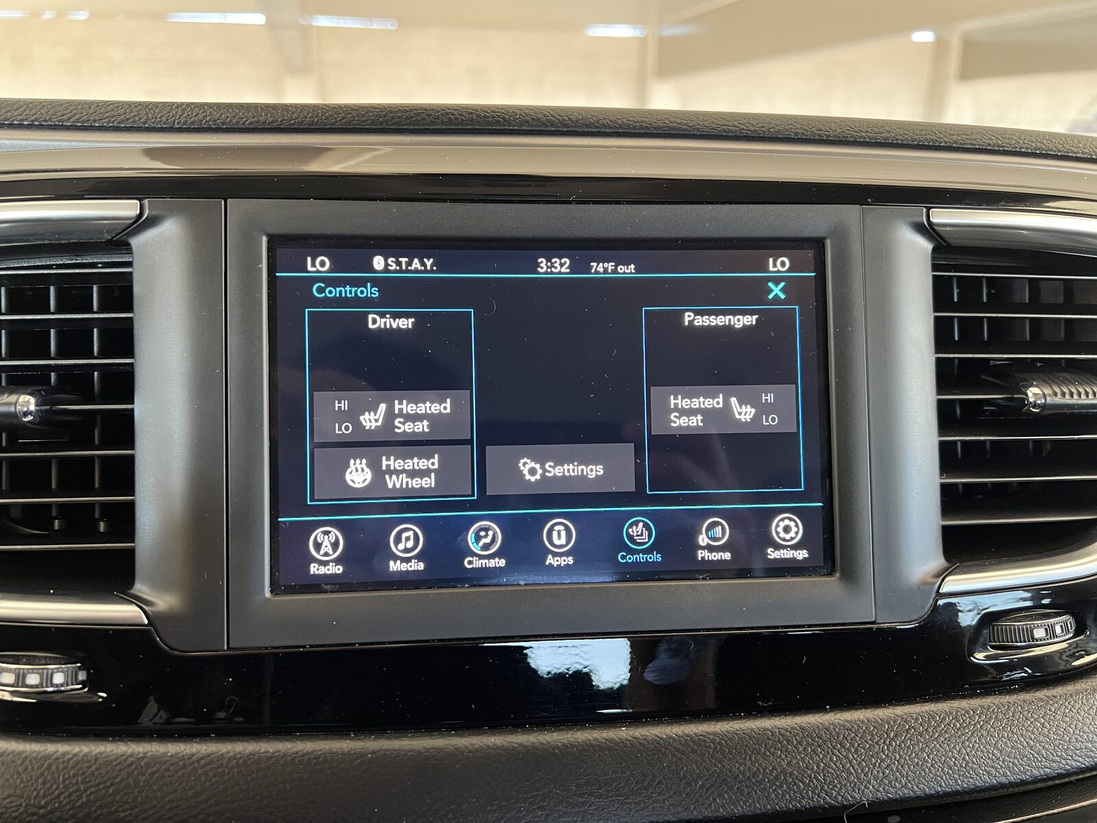 2020 Chrysler Pacifica gallery photo 7