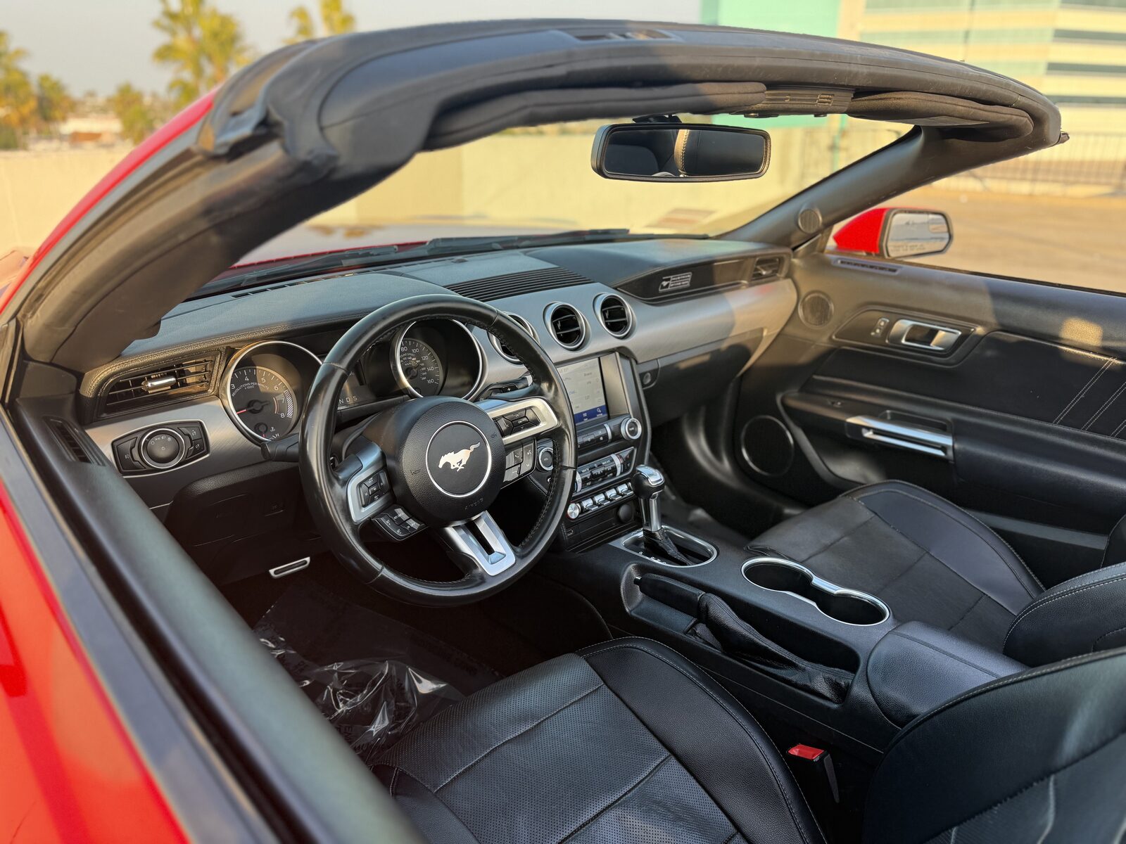 2020 Ford Mustang gallery photo 6