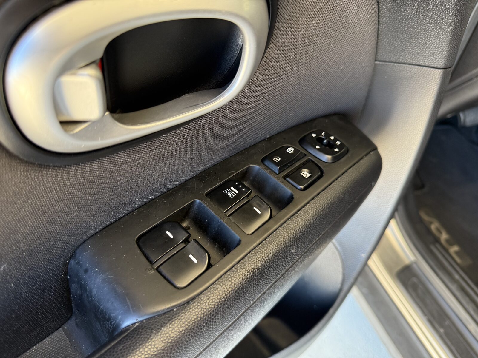 2015 Kia Soul gallery photo 16