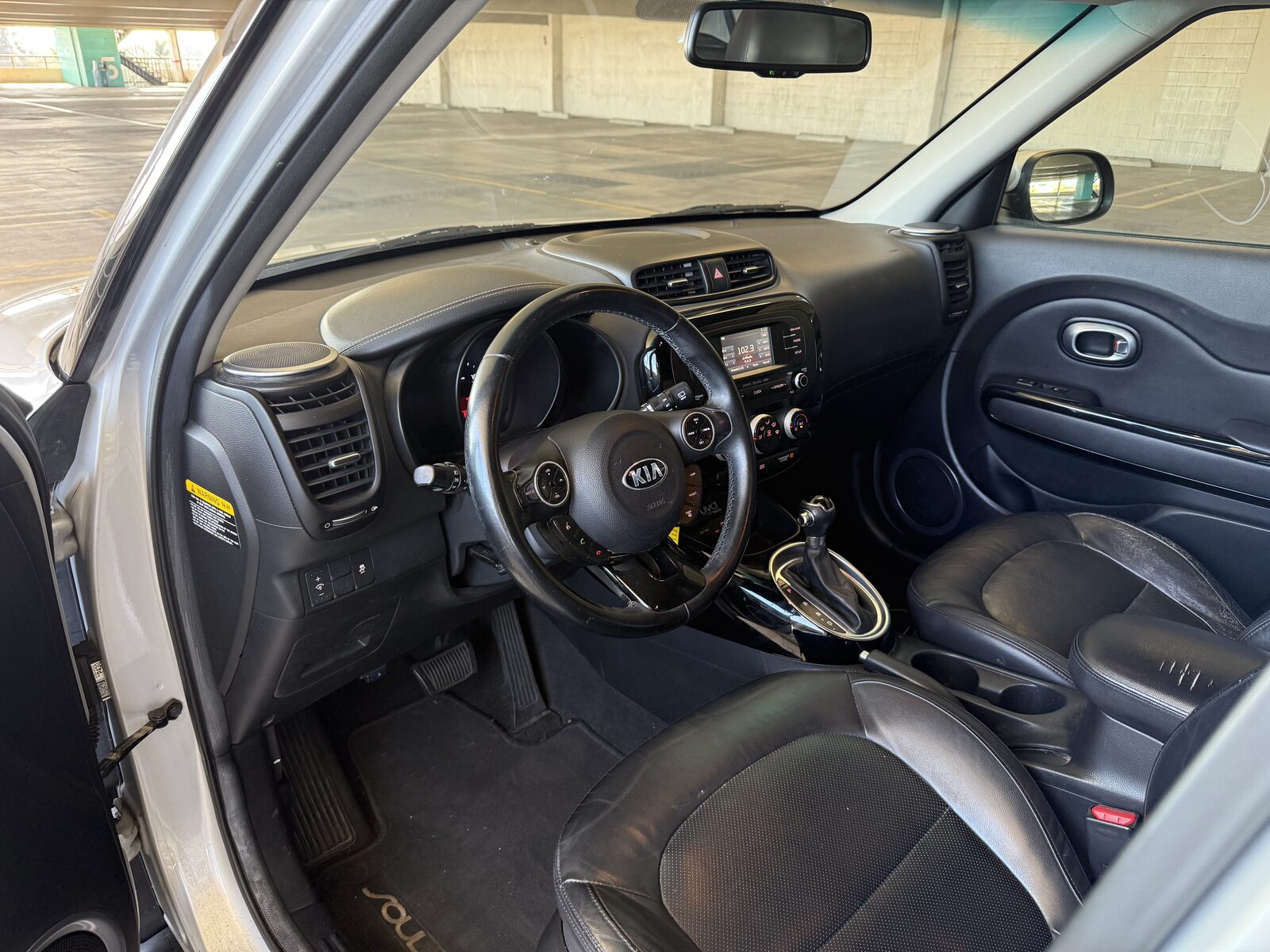 2016 Kia Soul gallery photo 12