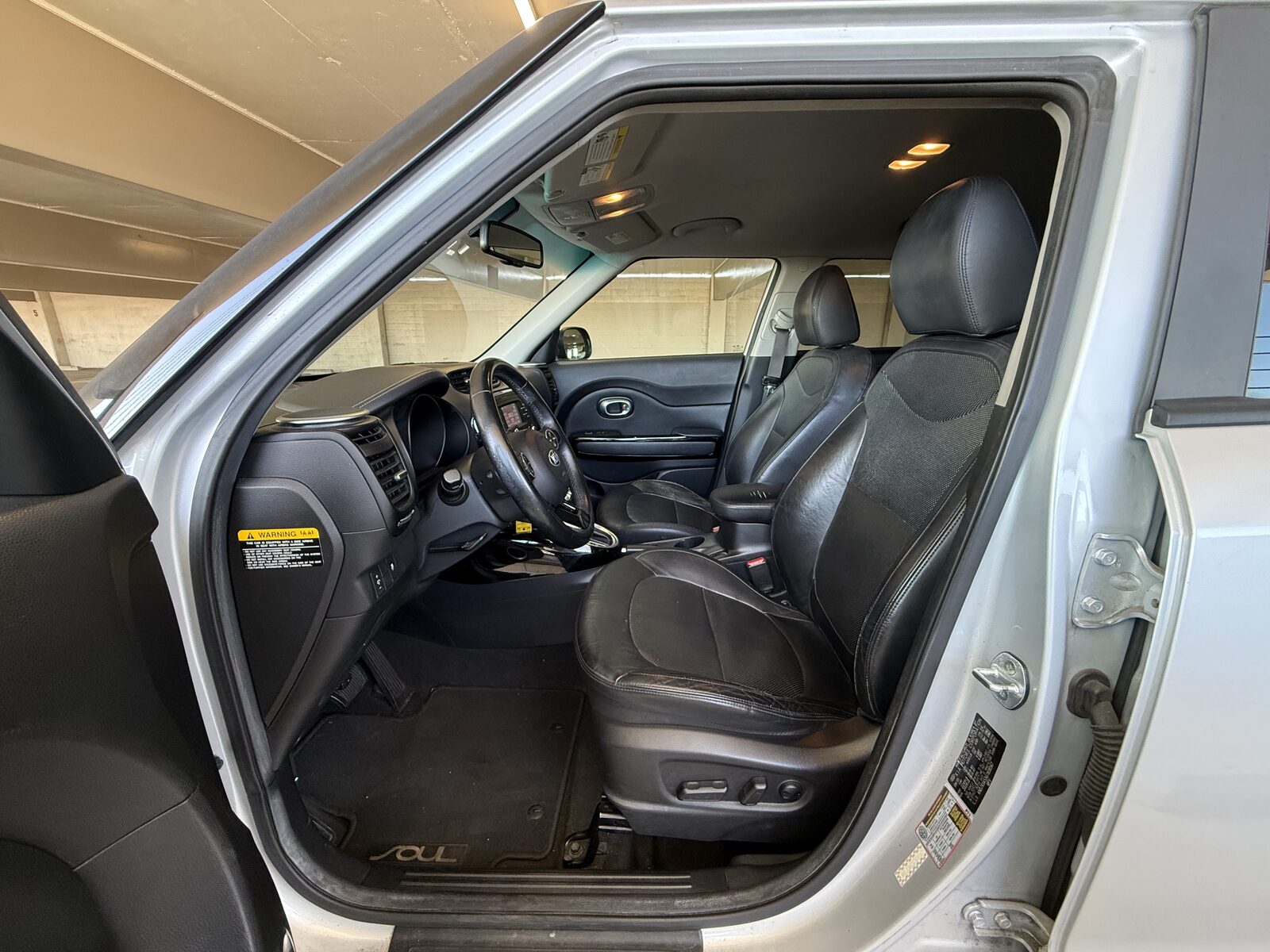 2016 Kia Soul gallery photo 13