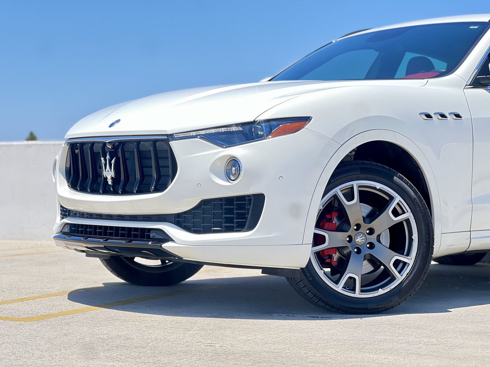 2017 Maserati Levante gallery photo 8