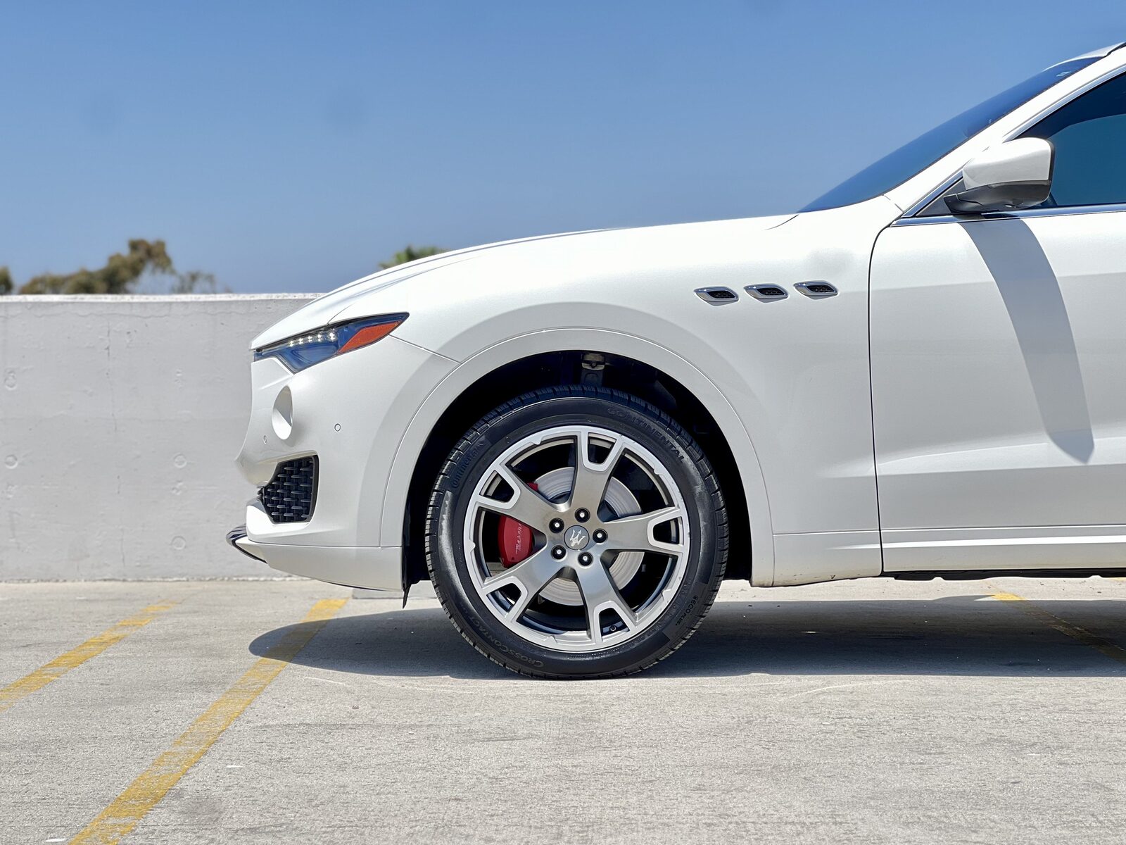 2017 Maserati Levante gallery photo 9