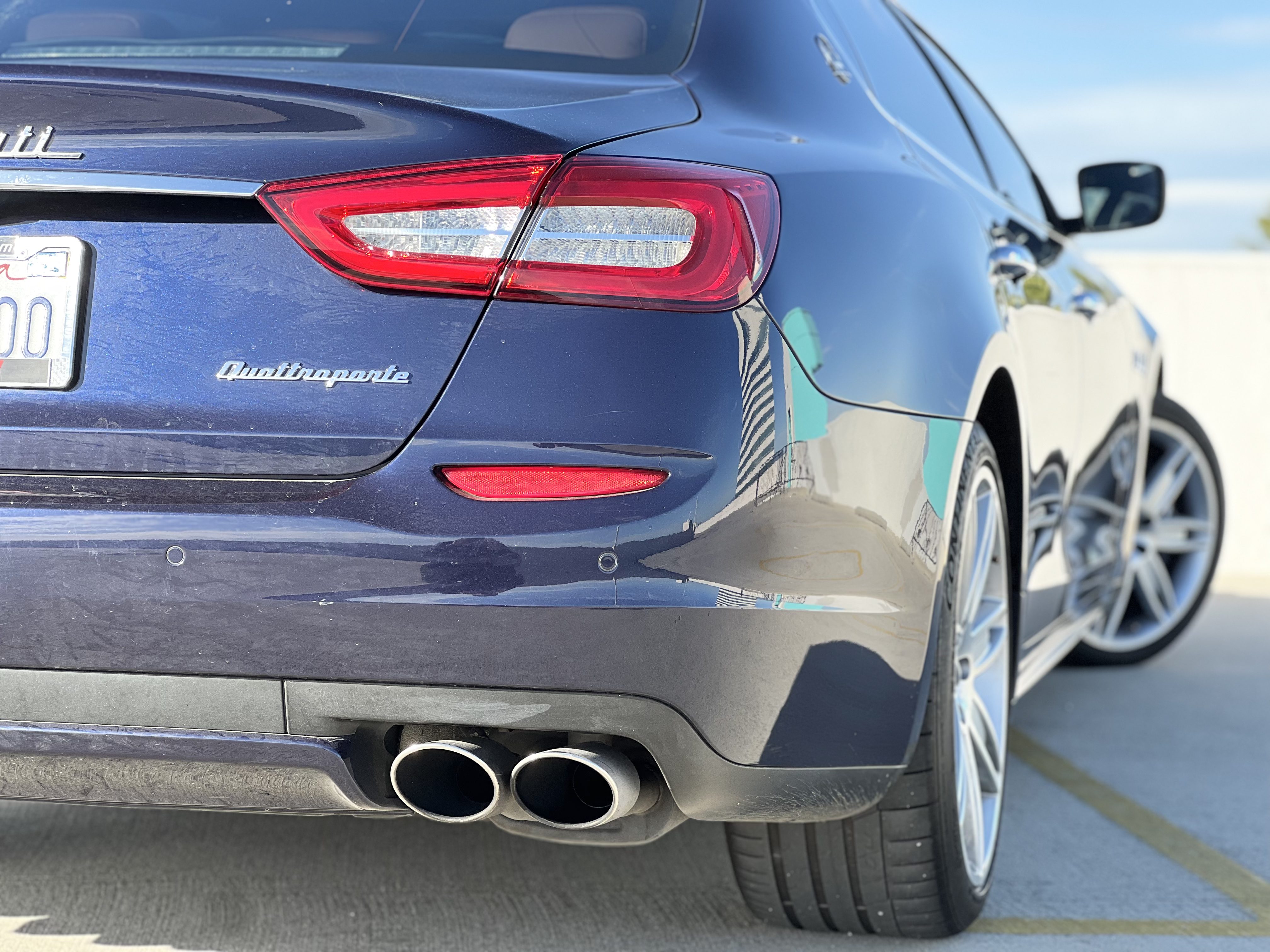 Executive Maserati Quattroporte S photo 5