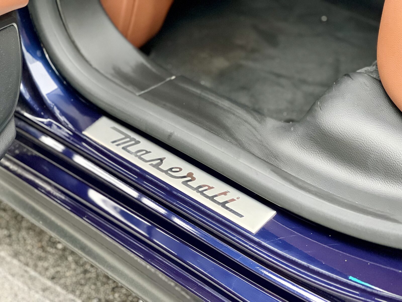 2016 Maserati Quattroporte gallery photo 9