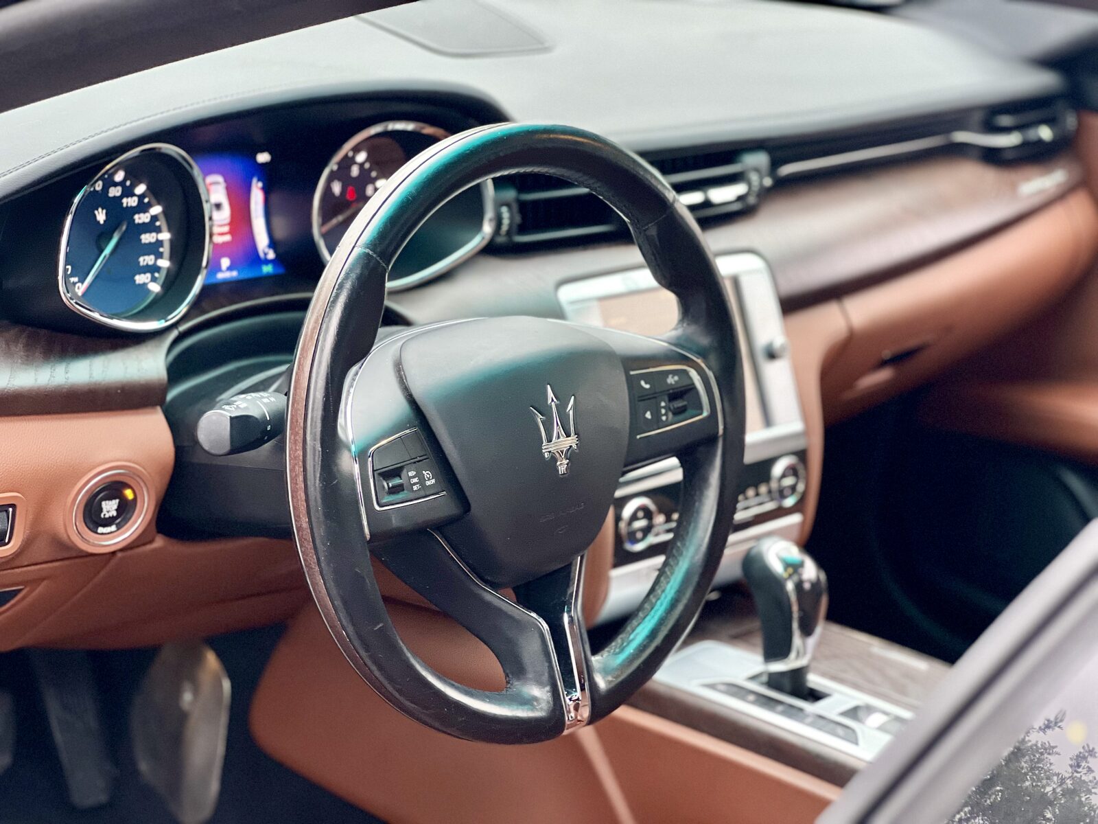 2016 Maserati Quattroporte gallery photo 15