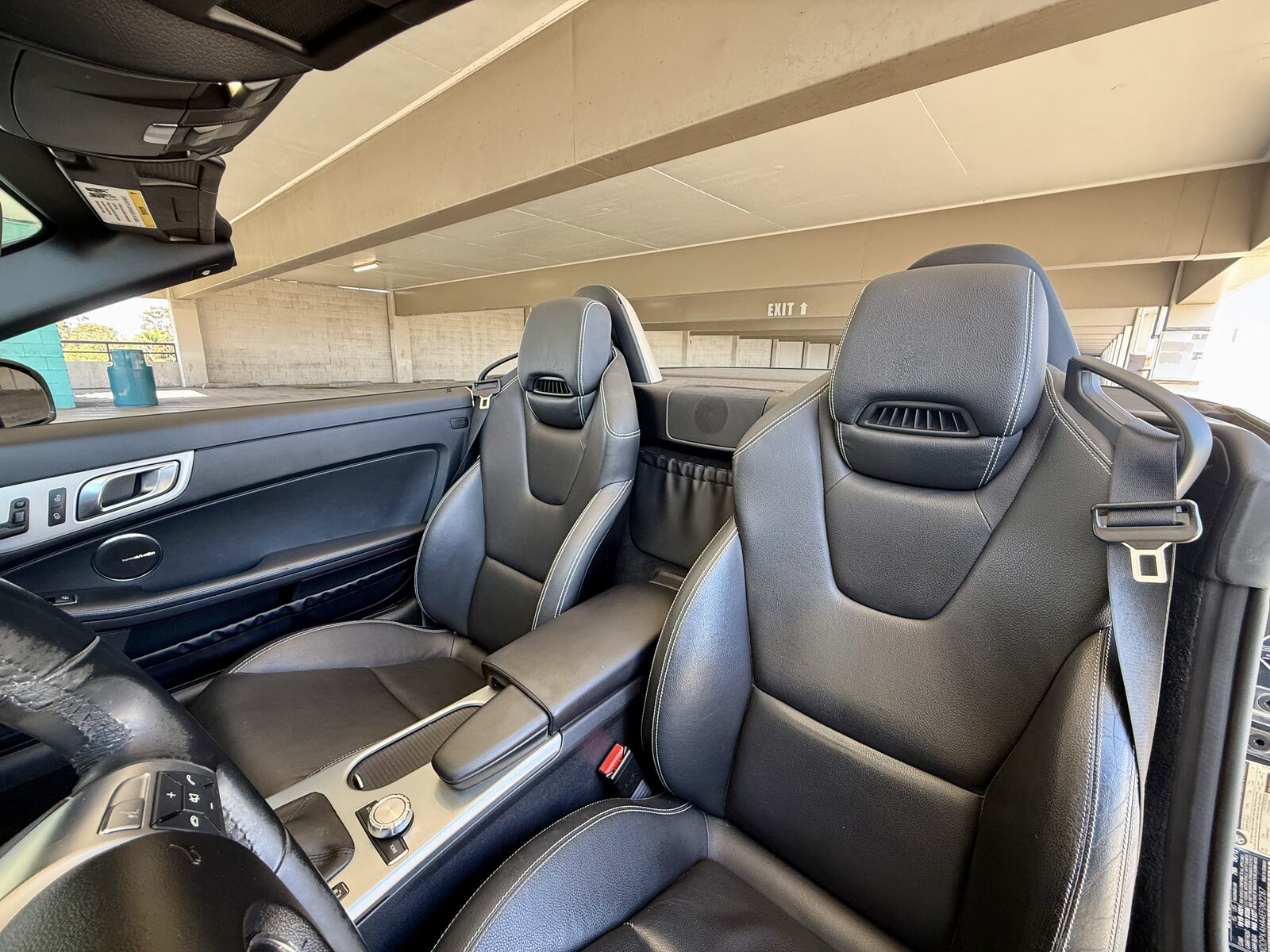 2014 Mercedes-Benz SLK-Class gallery photo 9