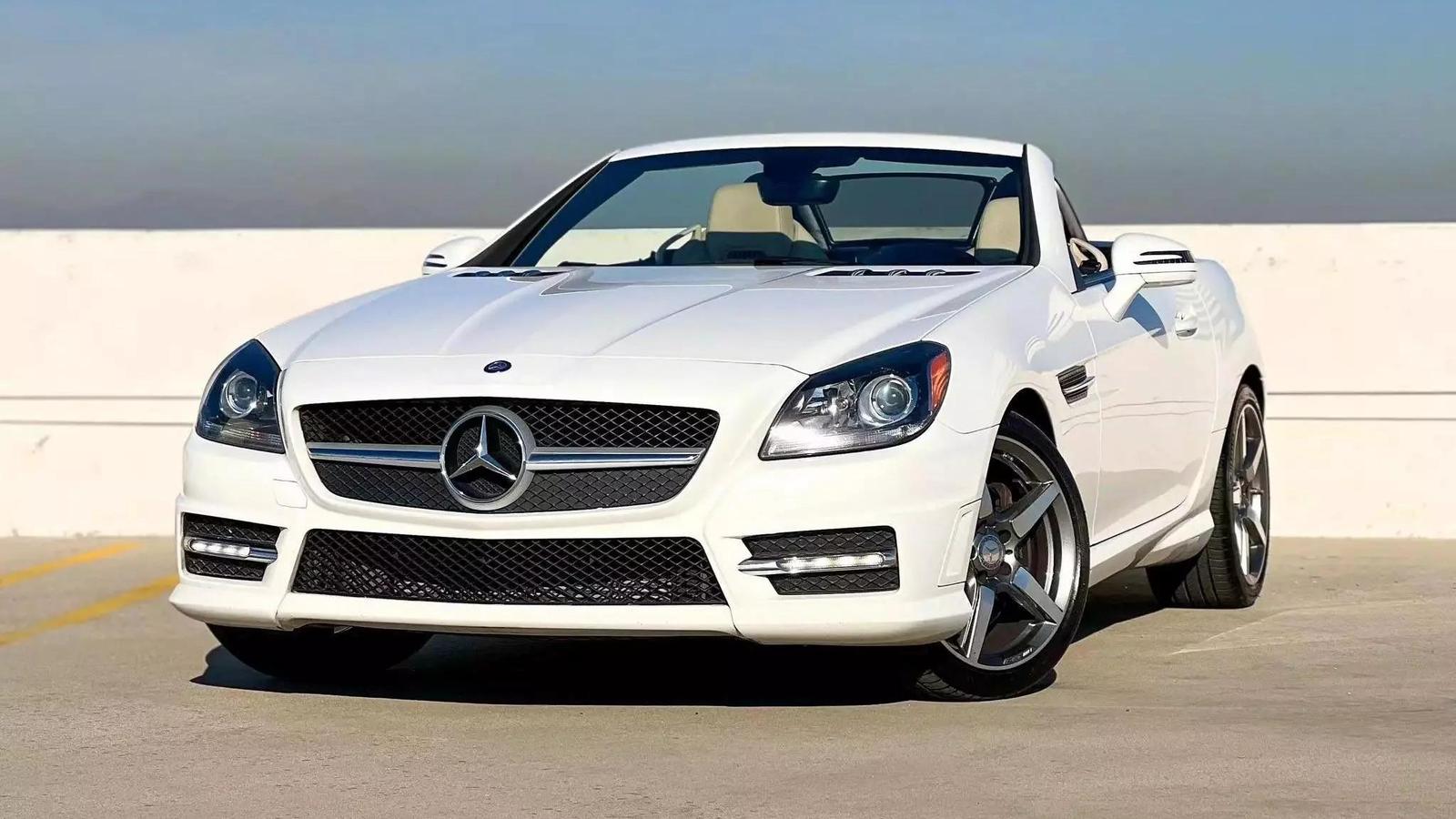 2015 Mercedes-Benz SLK-Class