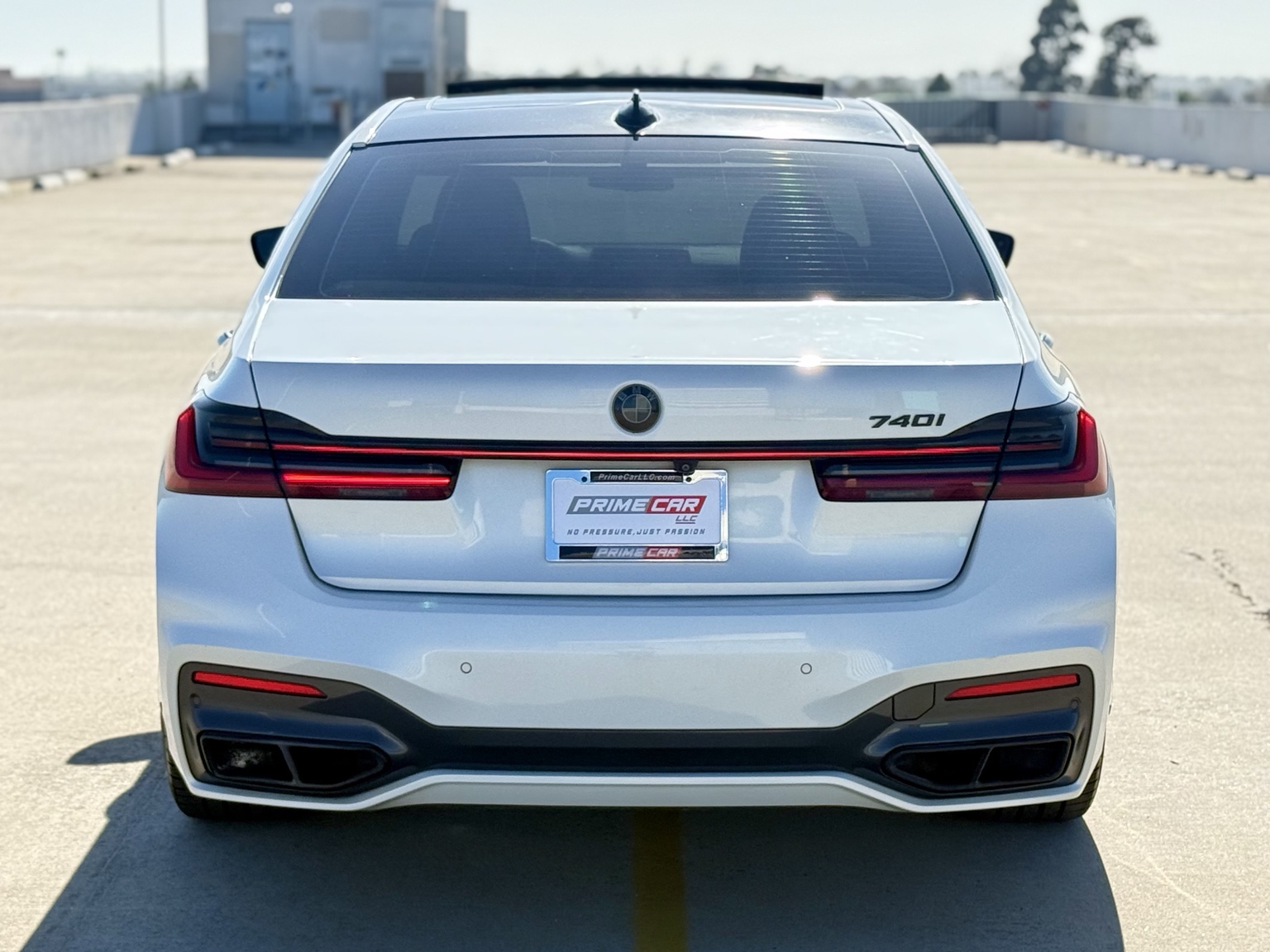 2020 BMW 7 Series gallery photo 9
