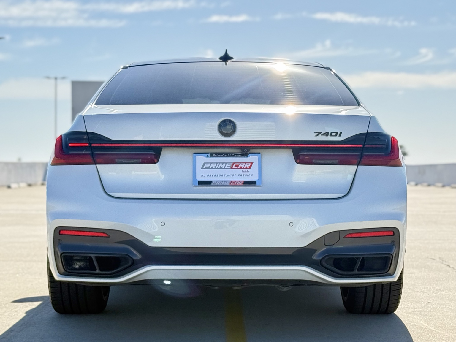 2020 BMW 7 Series gallery photo 10