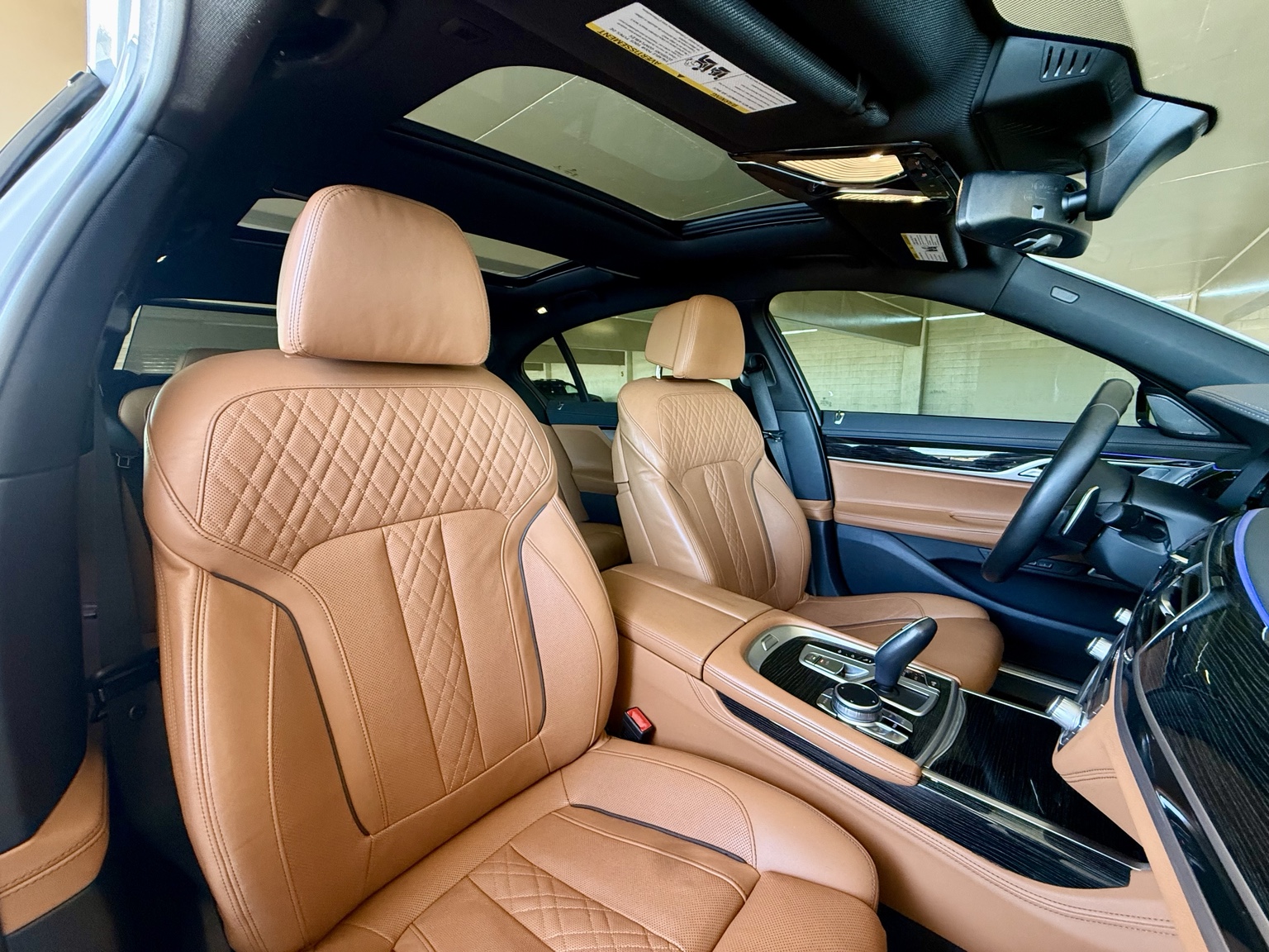 2020 BMW 7 Series gallery photo 12